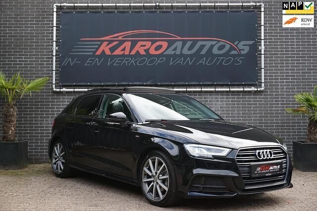Zwart Gebruikt 2018 Audi A3 Sportback S-Line Hatchback | € 20.950 (Eerlijke prijs) - Afbeelding 1/4