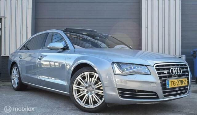 Grijs Gebruikt 2013 Audi A8 Comfort Sedan | € 24.999 - Afbeelding 1/4