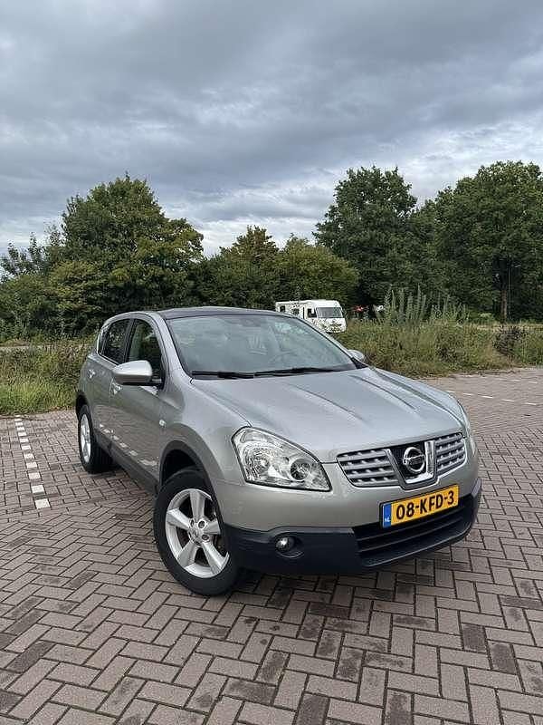 Grijs Gebruikt 2009 Nissan Qashqai Acenta SUV | € 6.950 (Iets duurder) - Afbeelding 1/4