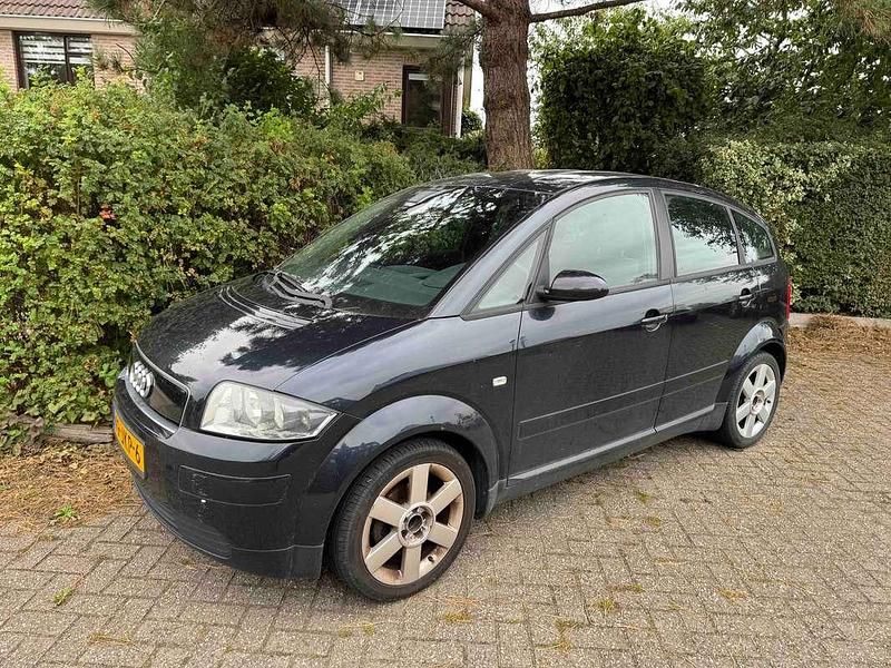 Blauw Gebruikt 2002 Audi A2 Hatchback | € 1.500 (Goede deal) - Afbeelding 1/4