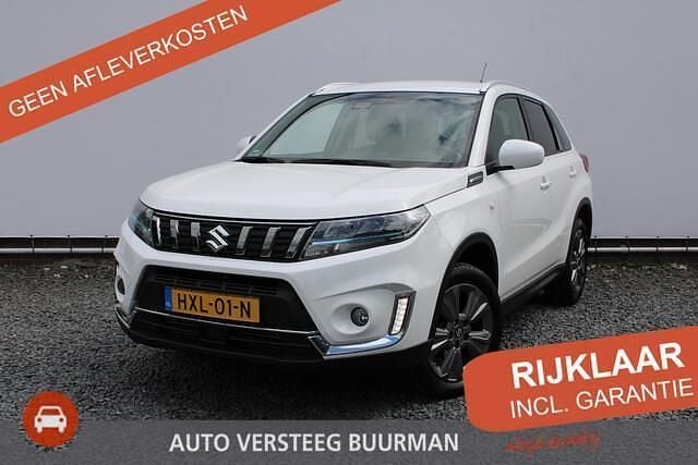 Wit Gebruikt 2021 Suzuki Vitara SUV | € 24.450 (Eerlijke prijs) - Afbeelding 1/4