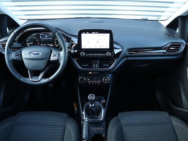 Occasion Ford Fiesta Titanium 101 PK (74 kW) 2017 Zwart Hatchback