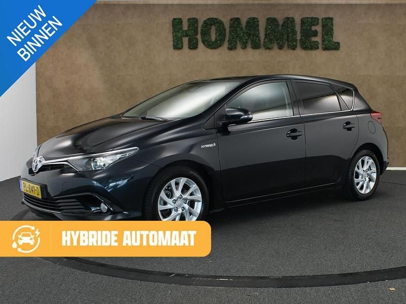 Grijs Occasion 2017 Toyota Auris Hybrid Hatchback | € 13.645 (Eerlijke prijs) - Afbeelding 1/4