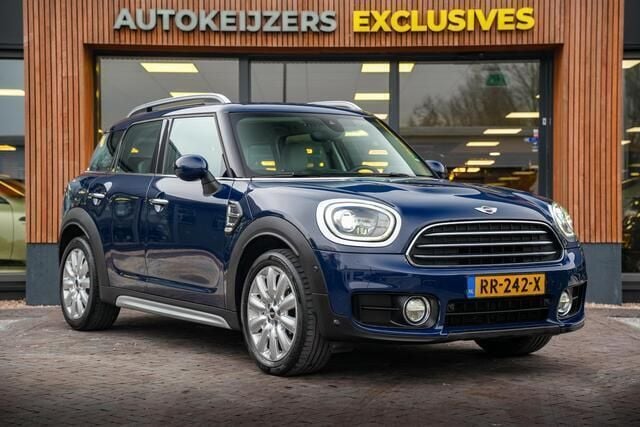 Blauw Occasion 2018 Mini Cooper D Countryman Chili SUV | € 15.900 - Afbeelding 1/4