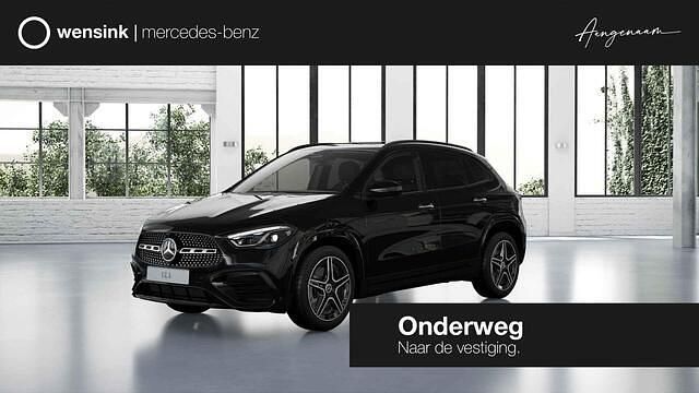 Zwart Nieuw 2025 Mercedes GLA180 Business SUV | € 56.964 (Goede deal) - Afbeelding 1/4