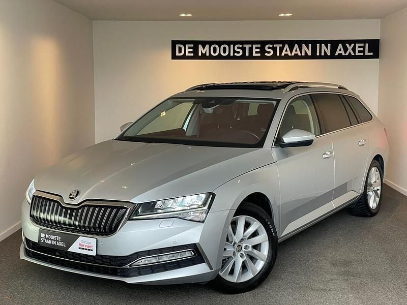 Zilver Occasion 2020 Skoda Superb Business Line Stationwagen | € 25.950 (Goede deal) - Afbeelding 1/3