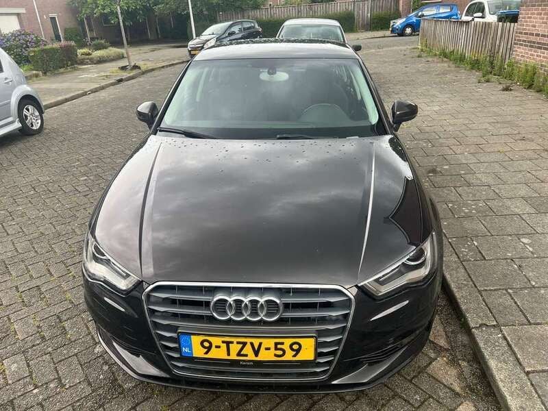 Zwart Gebruikt 2014 Audi A3 Sedan | € 10.700 (Goede deal) - Afbeelding 1/4