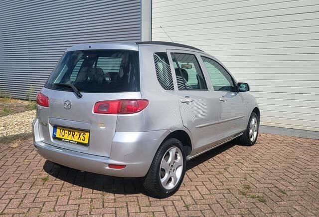 Occasion Mazda 2 Exclusive 80 PK (58 kW) 2004 Grijs MPV