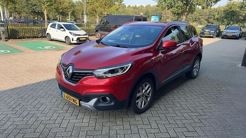 Rood Gebruikt 2016 Renault Kadjar XMOD SUV | € 15.340 (Iets duurder) - Afbeelding 1/3