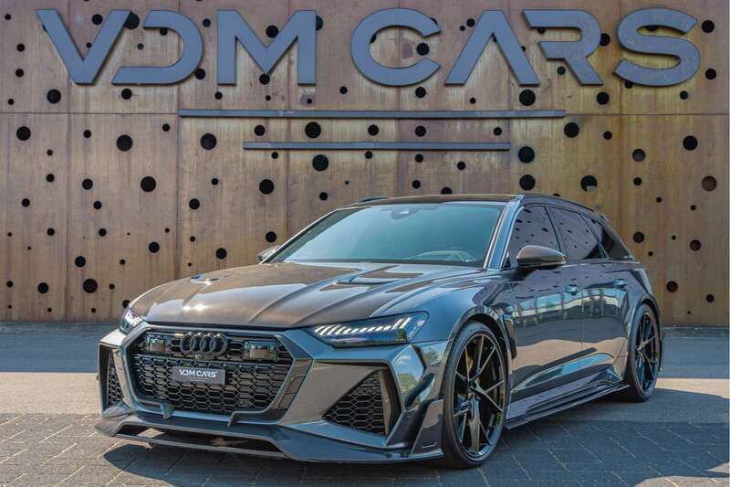 Grijs Gebruikt 2021 Audi RS6 Advanced Stationwagen | € 212.900 - Afbeelding 1/4