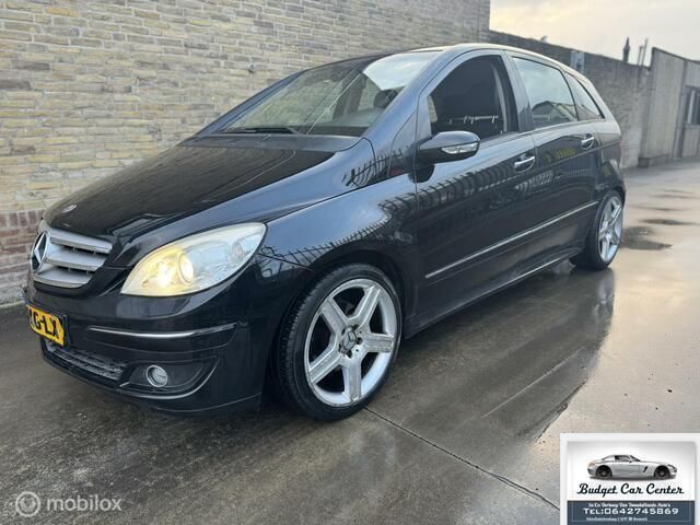 Zwart Gebruikt 2005 Mercedes B200 MPV | € 3.199 (Eerlijke prijs) - Afbeelding 1/4