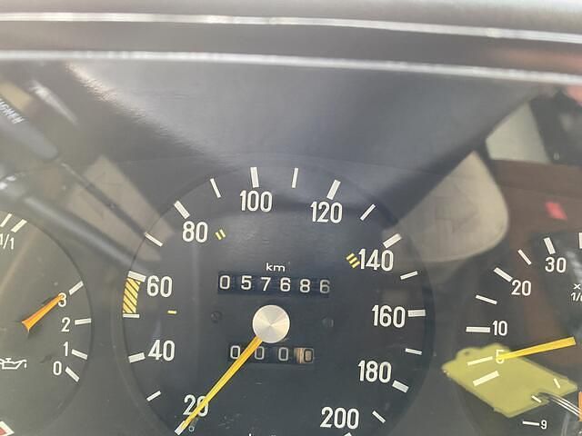 Occasion Mercedes 230 136 PK (100 kW) 1982 Blauw Coupé