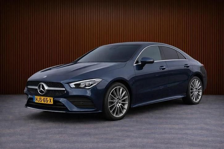 Occasion Mercedes CLA250e AMG line 161 PK (118 kW) 2022 Blauw (metallic) Sedan
