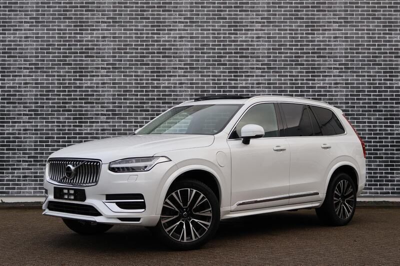 Wit Gebruikt 2021 Volvo XC90 Inscription SUV | € 49.399 (Eerlijke prijs) - Afbeelding 1/4