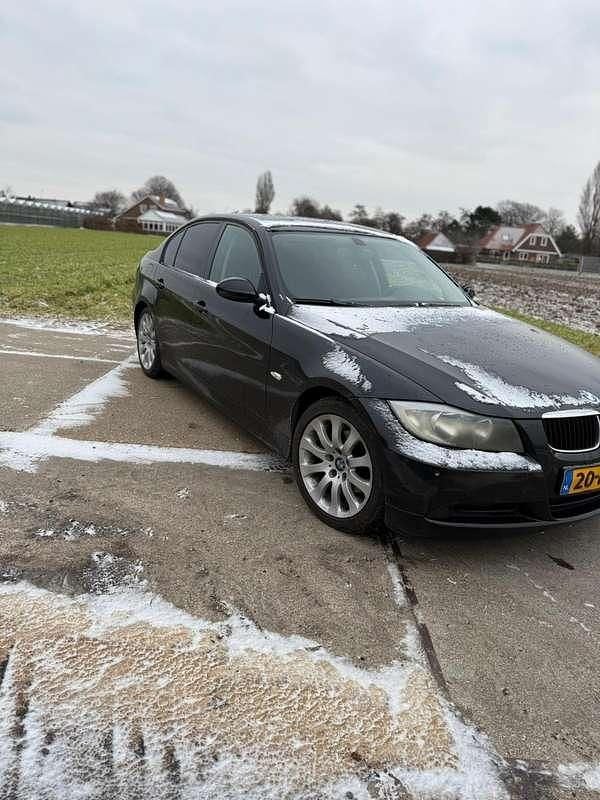Gebruikt 2007 BMW 320 Sedan | € 2.700 (Super prijs) - Afbeelding 1/4
