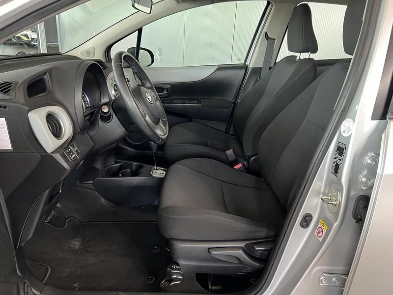 Occasion Toyota Yaris Hybrid 2019 Grijs Hatchback