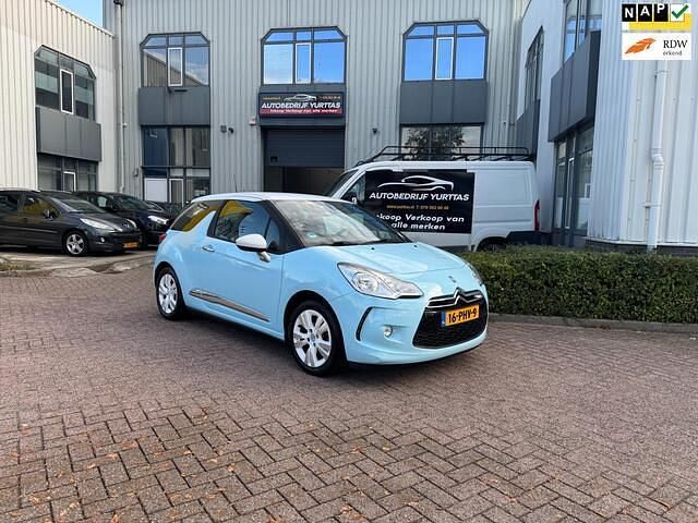 Blauw Gebruikt 2011 Citroën DS3 So Chic Hatchback | € 4.995 (Eerlijke prijs) - Afbeelding 1/4