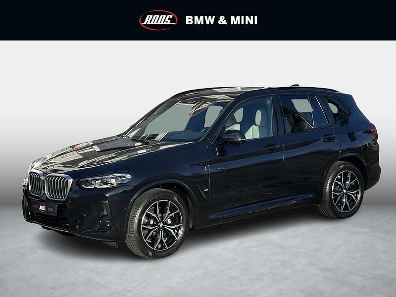 Zwart Occasion 2023 BMW X3 Executive SUV | € 47.800 (Goede deal) - Afbeelding 1/4