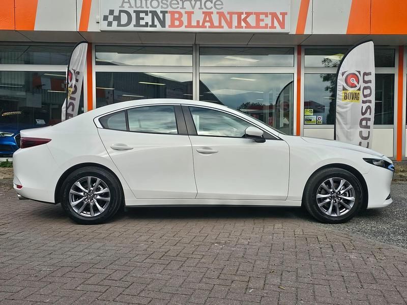 Occasion Mazda 3 Comfort 123 PK (90 kW) 2021 Wit Sedan