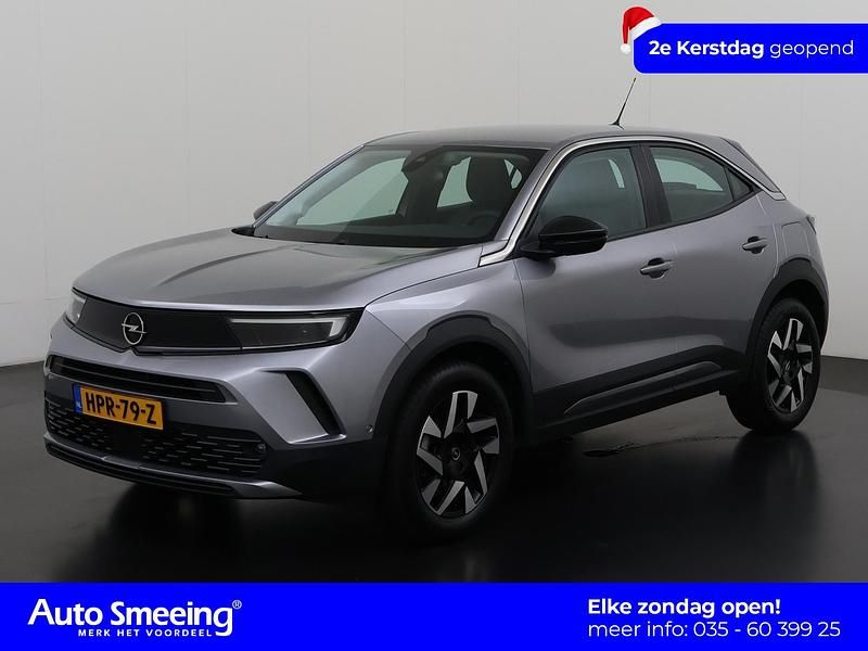 Grijs Gebruikt 2024 Opel Mokka SUV | € 20.945 (Goede deal) - Afbeelding 1/4