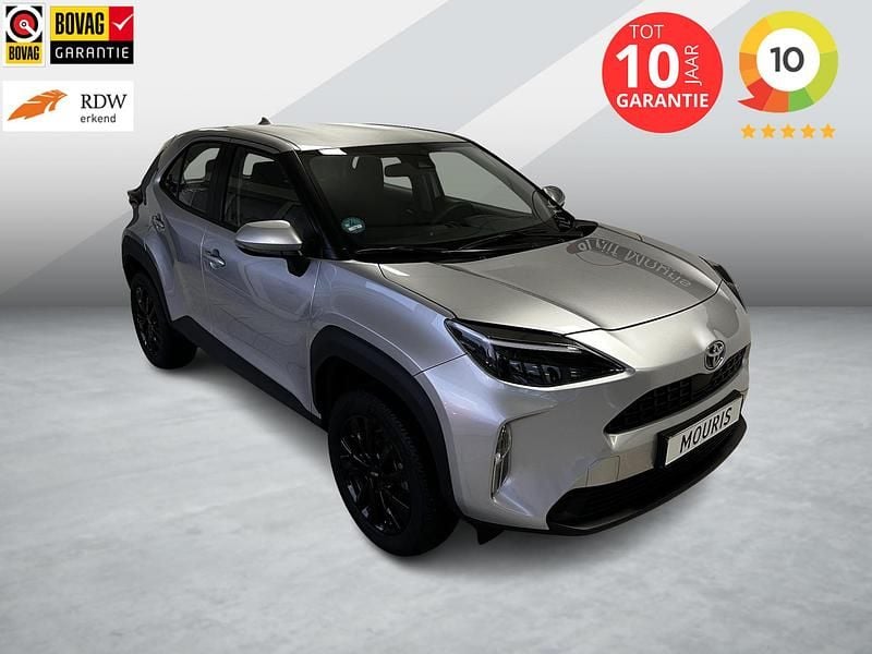 Zilver Gebruikt 2023 Toyota Yaris Cross Comfort SUV | € 24.950 (Goede deal) - Afbeelding 1/4