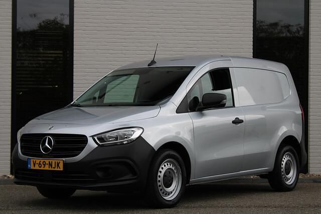Occasion Mercedes Citan 113 131 PK (96 kW) 2024 Grijs (metallic) Van
