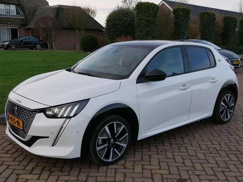 Occasion Peugeot e-208 GTi 100 kW (136 PK) 2020 Wit Hatchback