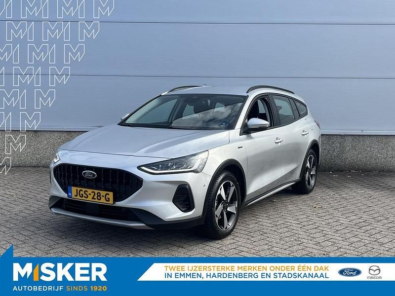 Grijs Gebruikt 2025 Ford Focus Active Stationwagen | € 33.500 (Duur) - Afbeelding 1/4