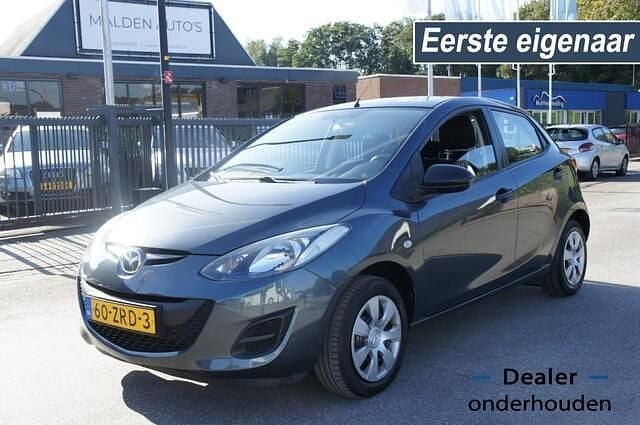 Grijs Gebruikt 2013 Mazda 2 Hatchback | € 7.850 (Eerlijke prijs) - Afbeelding 1/4