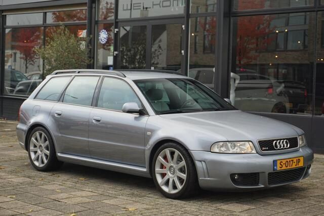 Grijs Gebruikt 2001 Audi RS4 S-Line Stationwagen | € 49.980 - Afbeelding 1/4