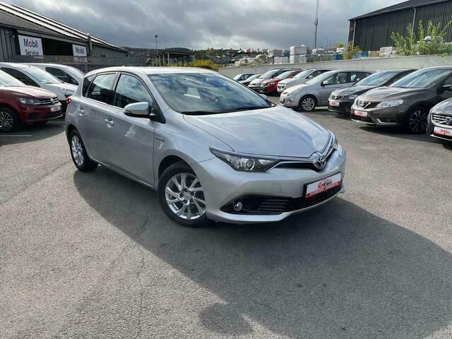 Occasion Toyota Auris 99 PK (72 kW) 2016 Grijs Sedan