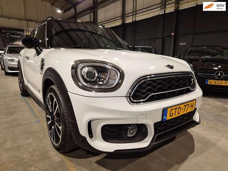 Wit Gebruikt 2019 Mini John Cooper Works Countryman Chili SUV | € 24.849 (Eerlijke prijs) - Afbeelding 1/4