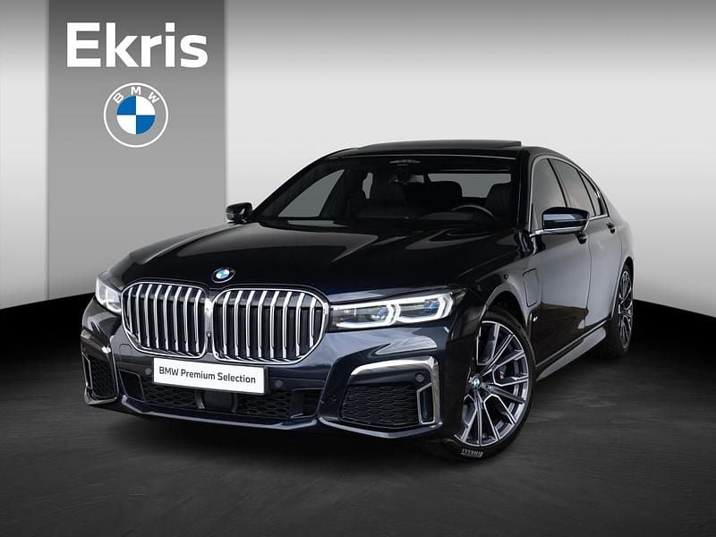 Zwart Gebruikt 2021 BMW 745e Executive Sedan | € 52.750 (Eerlijke prijs) - Afbeelding 1/4