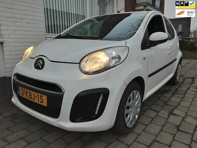 Hatchback Occasion 2013 Citroën C1 Hatchback | € 3.750 (Eerlijke prijs) - Afbeelding 1/4
