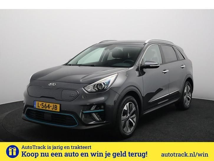 Grijs Gebruikt 2020 Kia e-Niro SUV | € 18.950 - Afbeelding 1/4