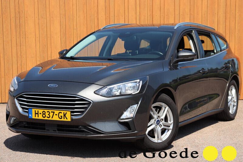 Grijs, metallic lak Gebruikt 2020 Ford Focus Business Edition Stationwagen | € 13.940 (Eerlijke prijs) - Afbeelding 1/4
