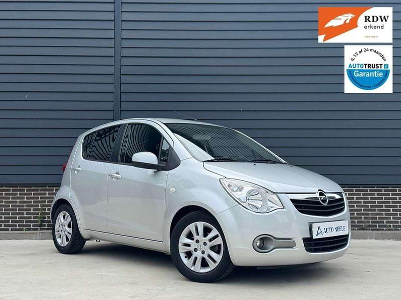 Grijs Gebruikt 2011 Opel Agila Edition Hatchback | € 5.900 (Iets duurder) - Afbeelding 1/4