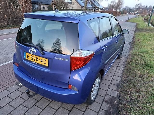 Occasion Toyota Verso-S 2014 Blauw MPV