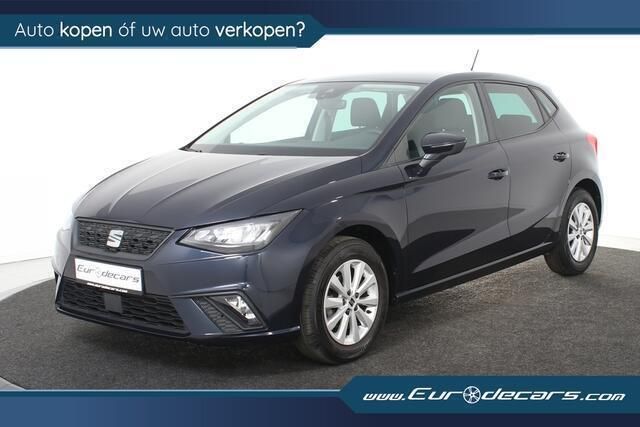 Blauw Gebruikt 2023 Seat Ibiza Hatchback | € 16.850 (Goede deal) - Afbeelding 1/4
