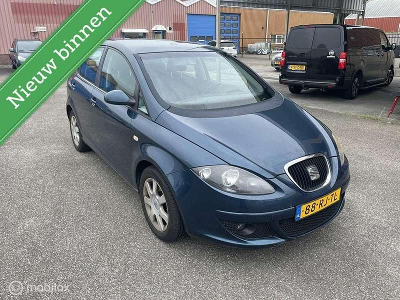 Blauw Gebruikt 2005 Seat Altea MPV | € 750 (Super prijs) - Afbeelding 1/4