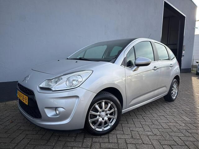 Grijs Occasion 2011 Citroën C3 Exclusive Hatchback | € 5.950 (Eerlijke prijs) - Afbeelding 1/4