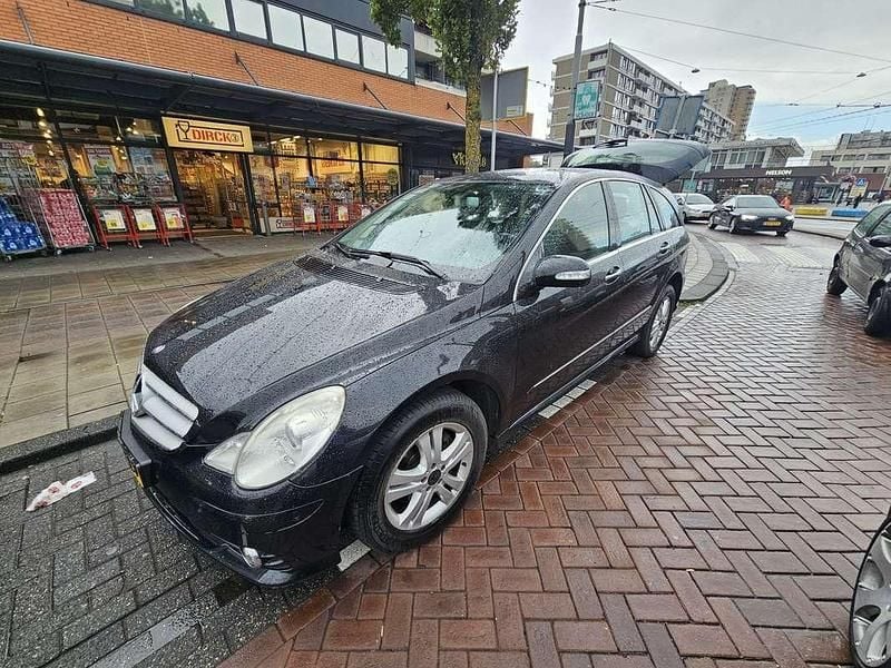 Zwart Gebruikt 2008 Mercedes R280 MPV | € 4.500 - Afbeelding 1/4