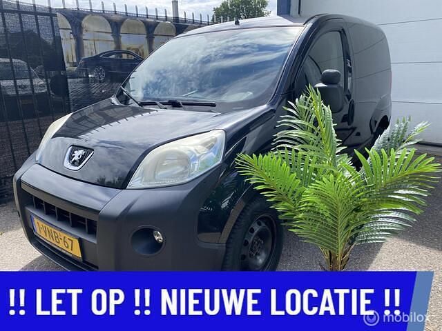 Zwart Gebruikt 2011 Peugeot Bipper MPV | € 2.295 (Goede deal) - Afbeelding 1/4