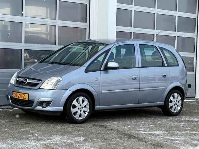 Grijs (metallic) Occasion 2008 Opel Meriva MPV | € 1.945 (Eerlijke prijs) - Afbeelding 1/4