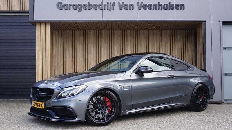 Grijs Gebruikt 2016 Mercedes C63 AMG AMG Coupé | € 63.900 - Afbeelding 1/4