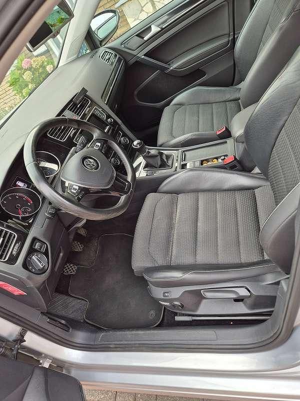 Occasion VW Golf VII Highline 105 PK (77 kW) 2014 Zilver Stationwagen