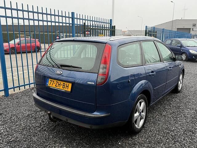 Occasion Ford Focus Ambiente 125 PK (91 kW) 2008 Blauw (metallic) Stationwagen