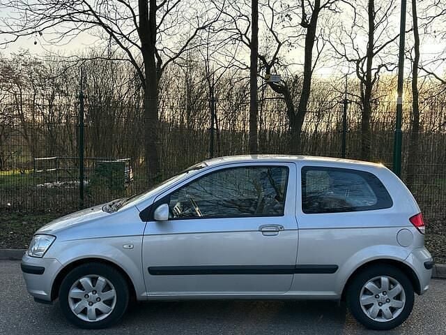 Occasion Hyundai Getz GLS 105 PK (77 kW) 2003 Grijs (metallic) Hatchback