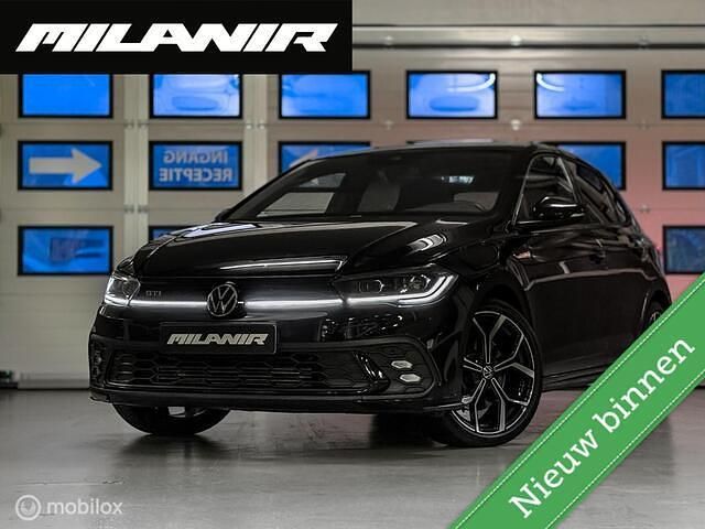 Zwart Occasion 2024 VW Polo GTI Hatchback | € 32.950 (Duur) - Afbeelding 1/4