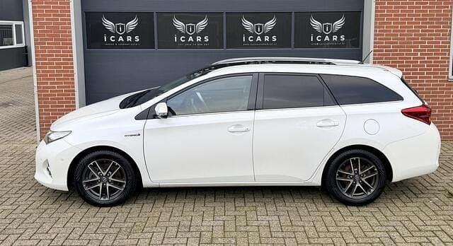 Occasion Toyota Auris Touring Sports Comfort 136 PK (100 kW) 2014 Wit Stationwagen